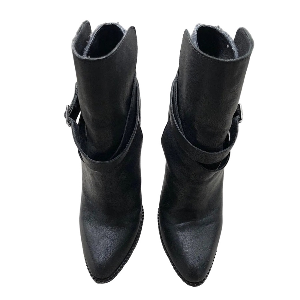 Cynthia Vincent ankle booties